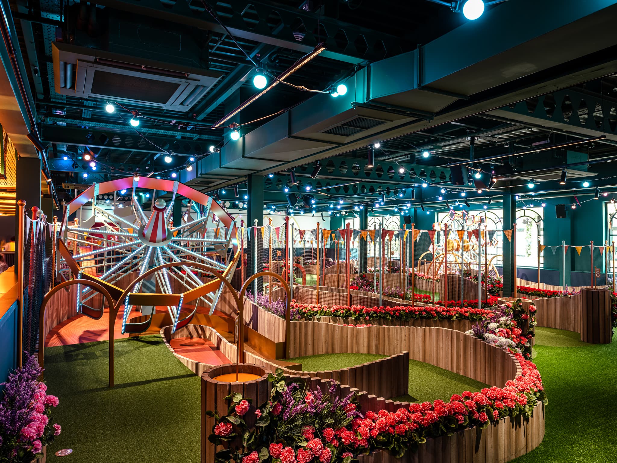 The Terrace, Swingers West End photo #3