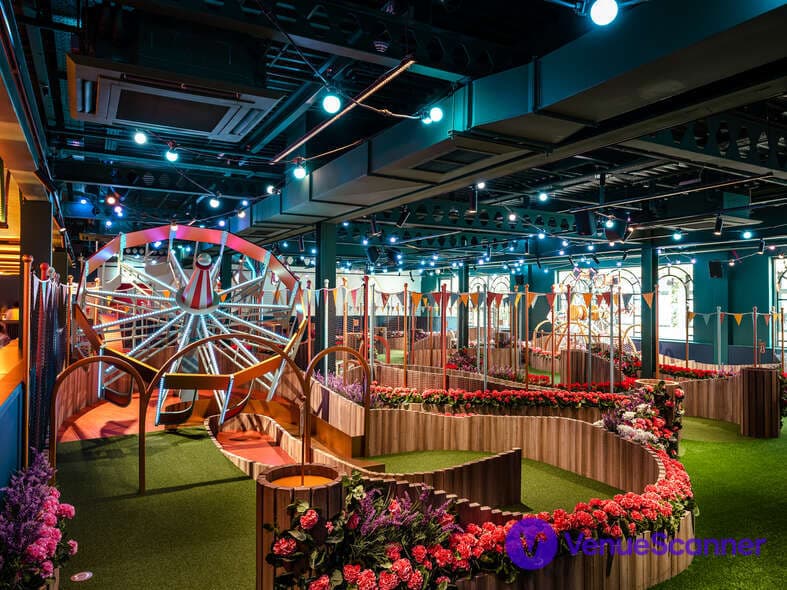 Swingers West End, The Terrace photo #3