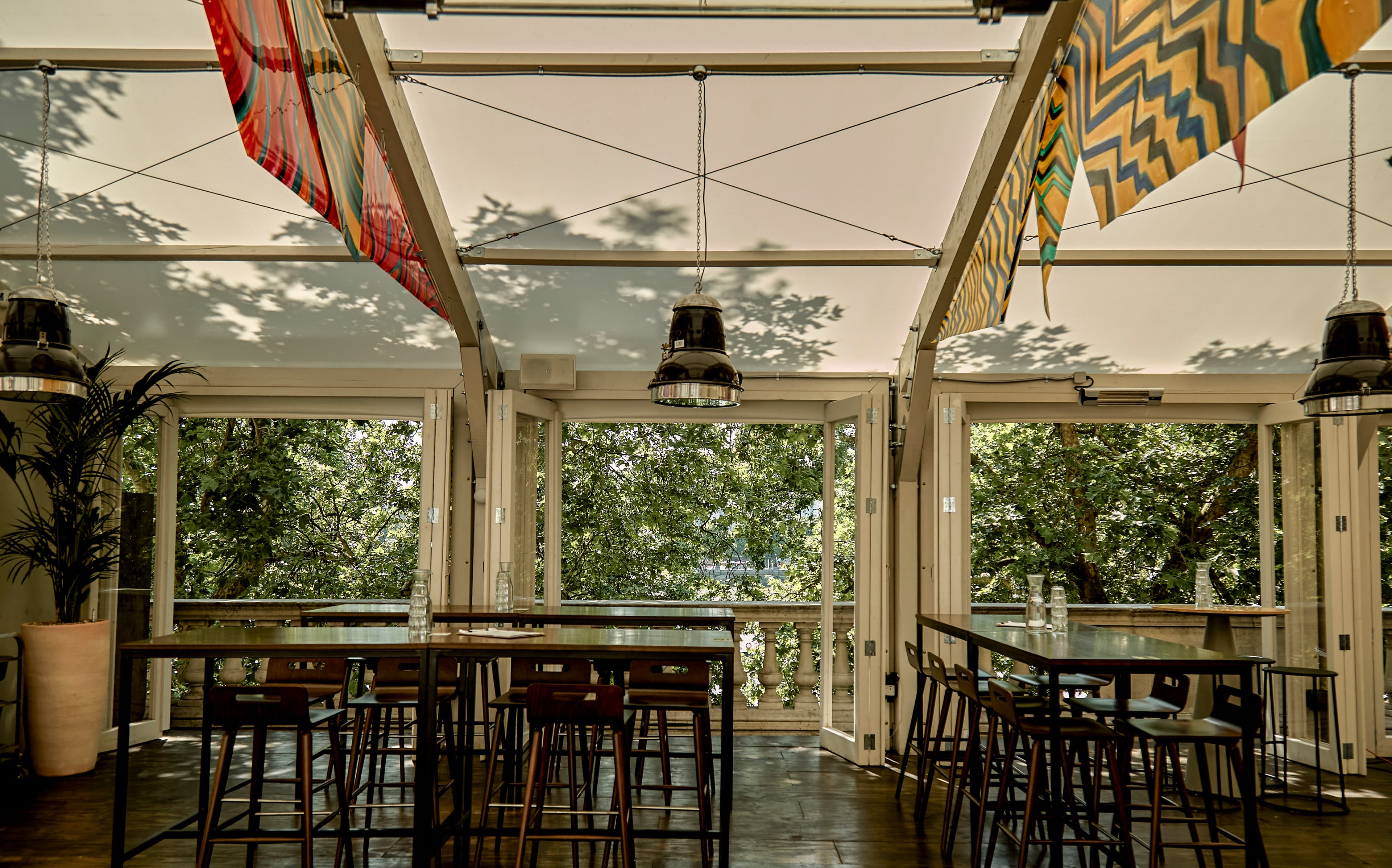 Indoor Bar (Semi-Exclusive), Setlist photo #2