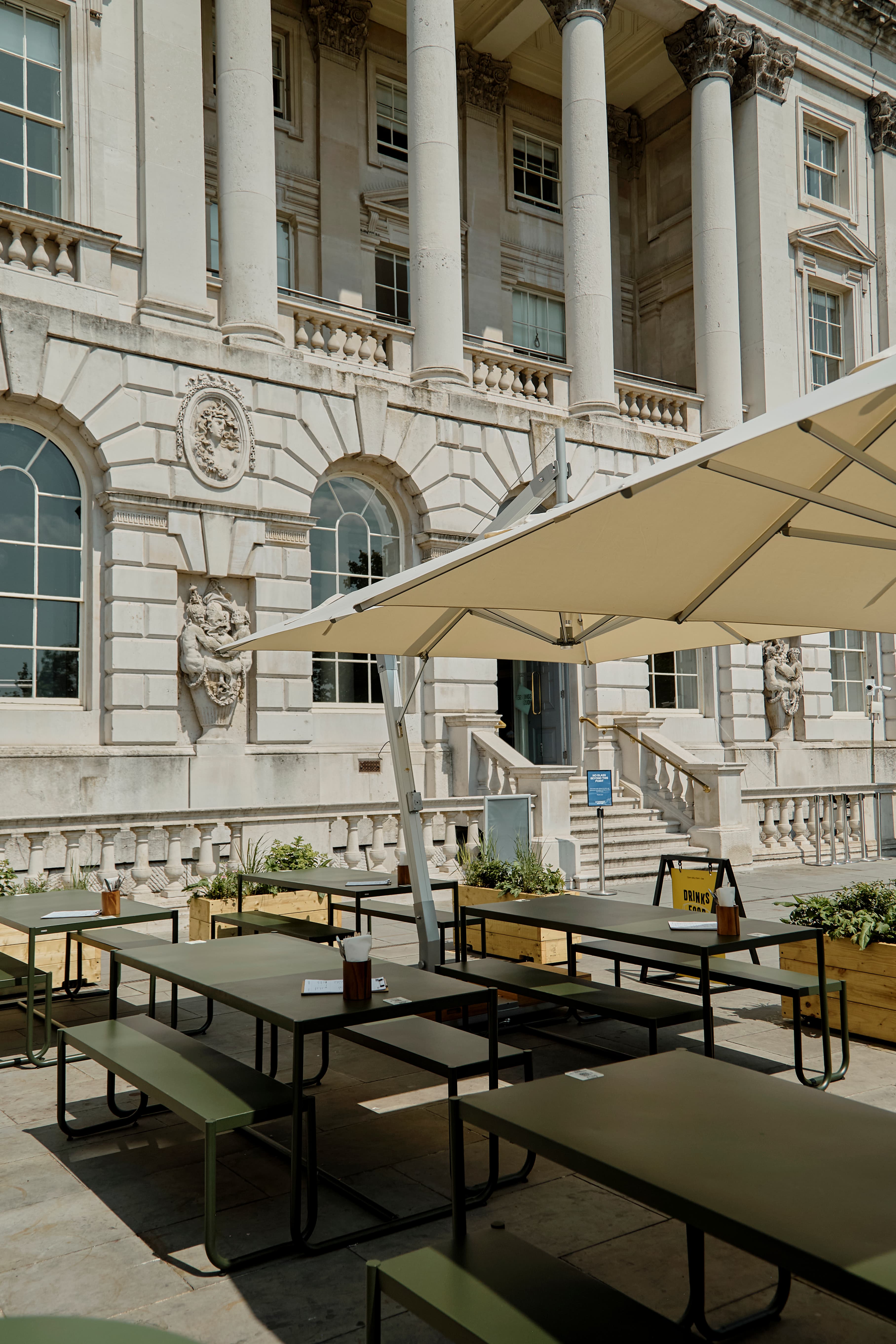 East Terrace, Setlist photo #2