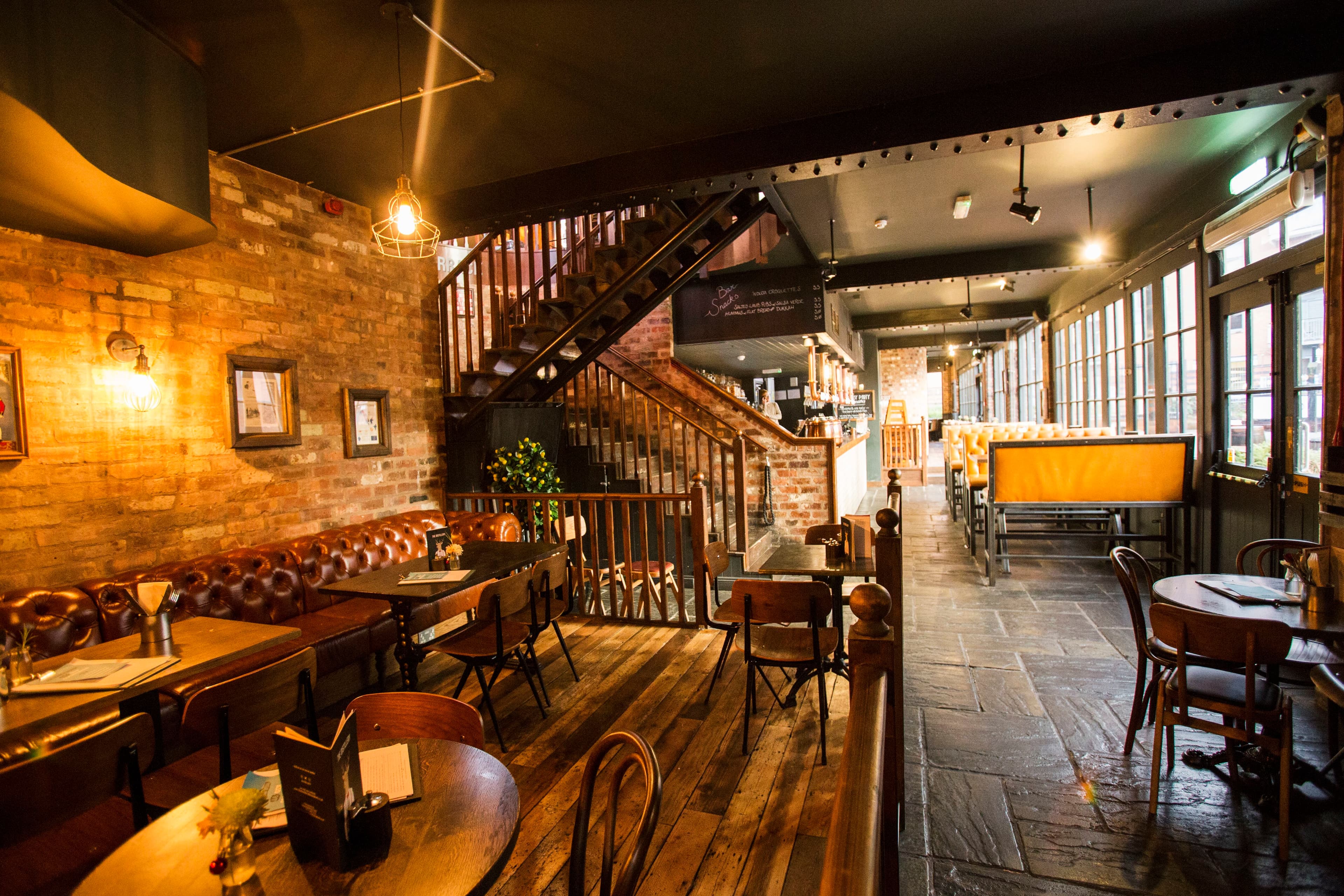 Gin Snug, The Distillery photo #2