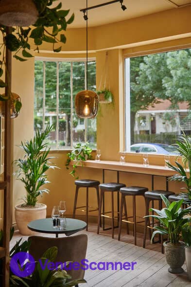 Aspen & Meursault, The Main Room photo #3