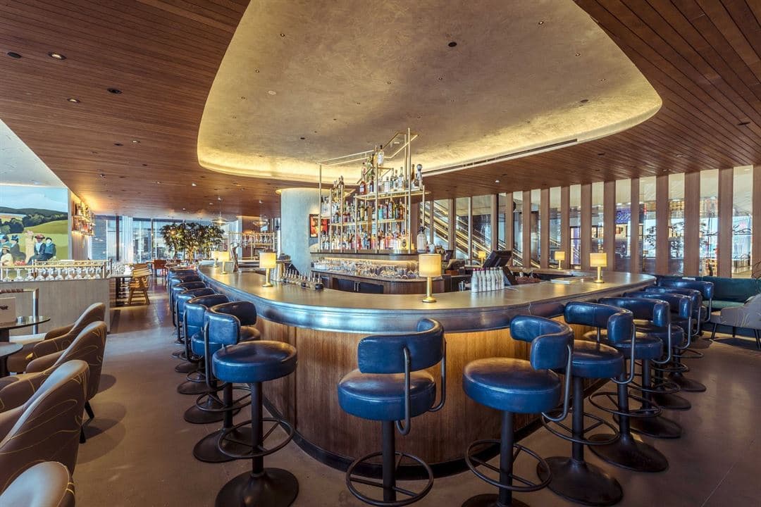 Bar & Lounge, Queensyard photo #1