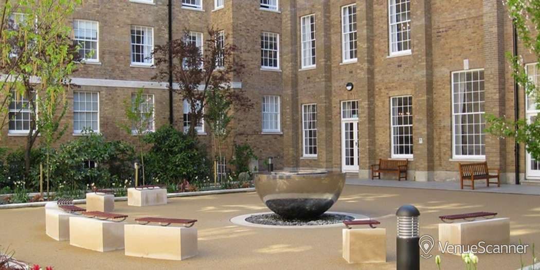 Goodenough College, Large Common Room Wg photo #3