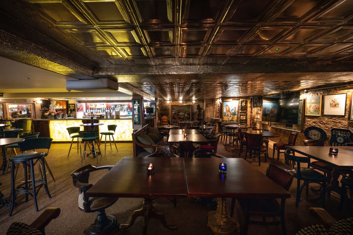 Cribbs Parlour, Trafalgar Tavern photo #2