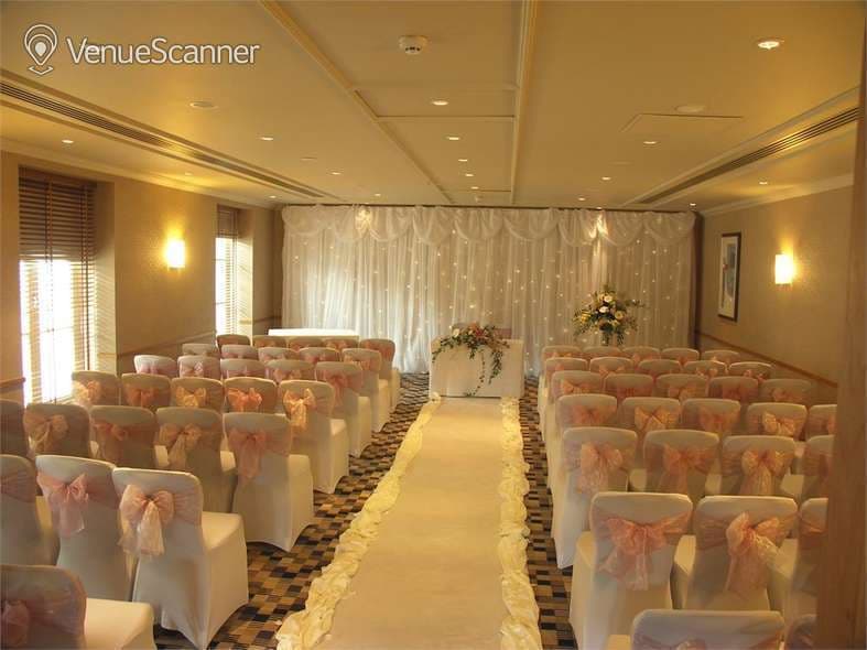 Exclusive Hire, Thorpe Park Hotel And Spa photo #1