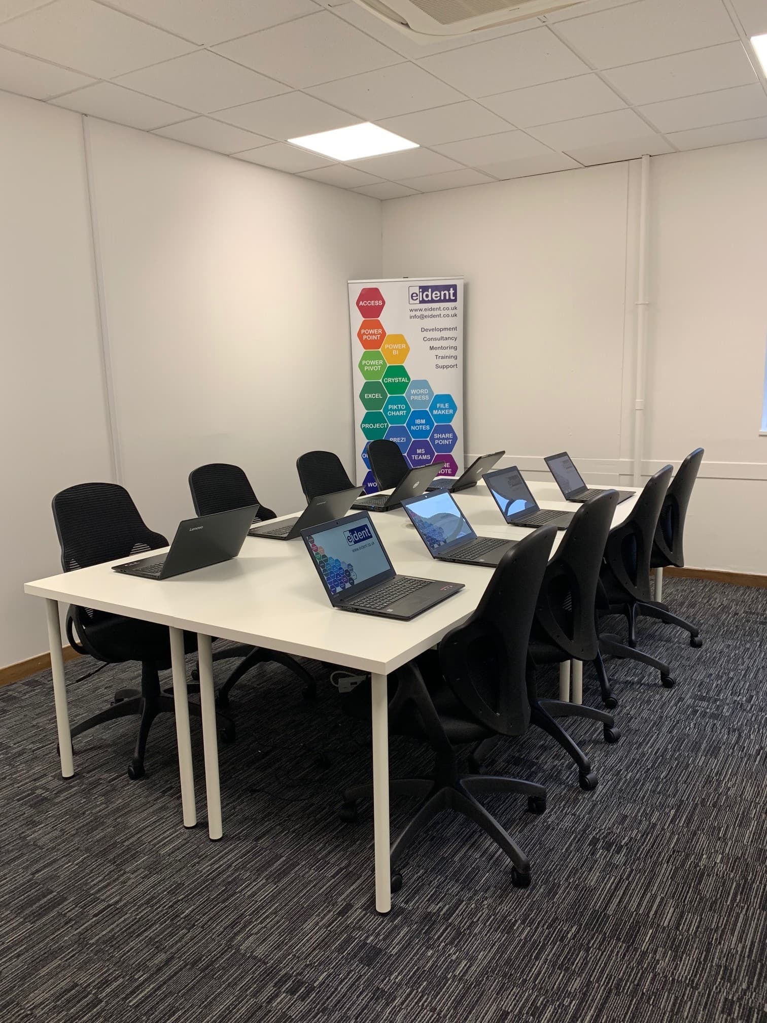 Glasgow It Training Room, Glasgow Computer Training Rooms photo #1