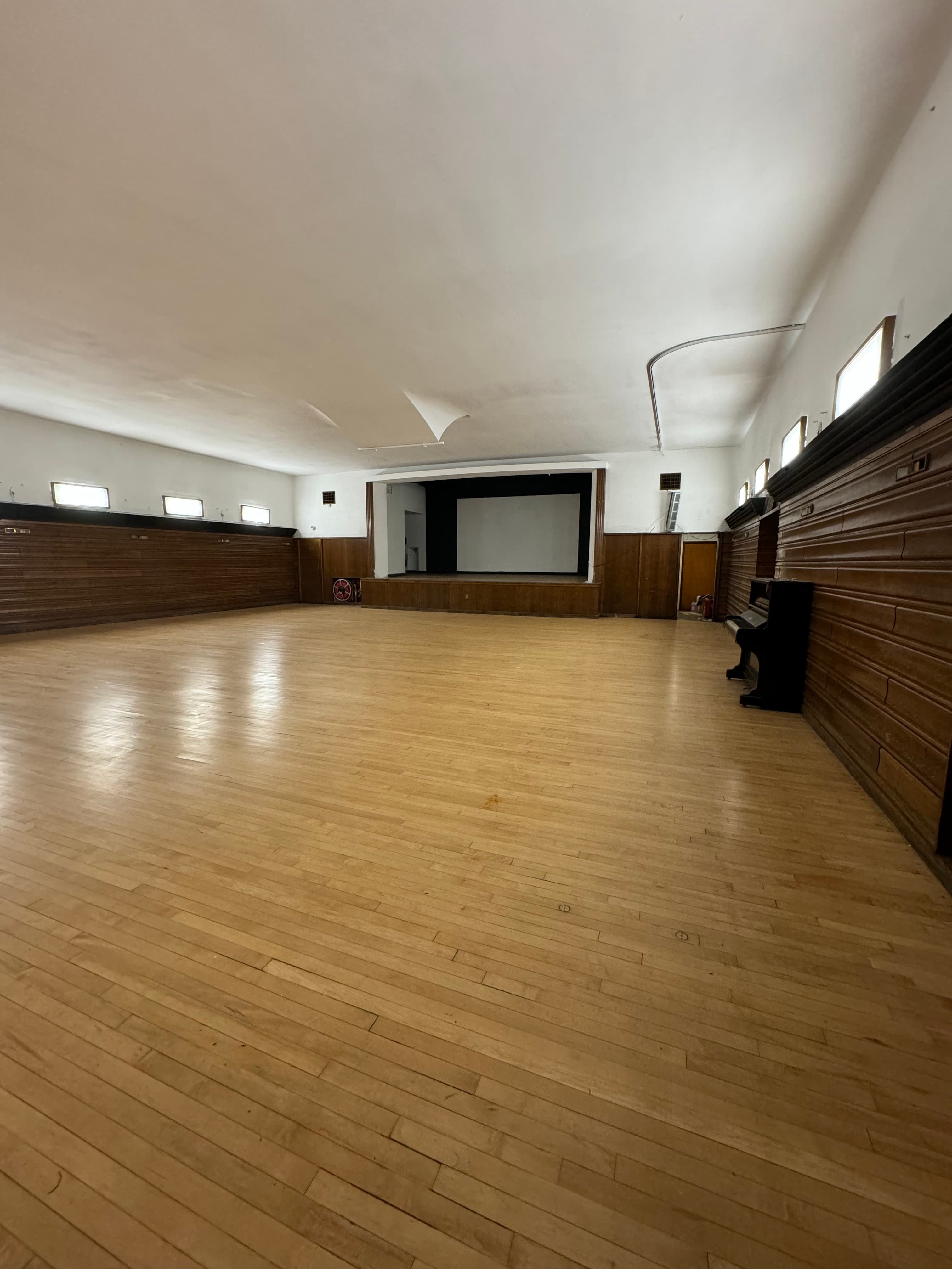 Minor Hall, Greenwich Borough Hall photo #1