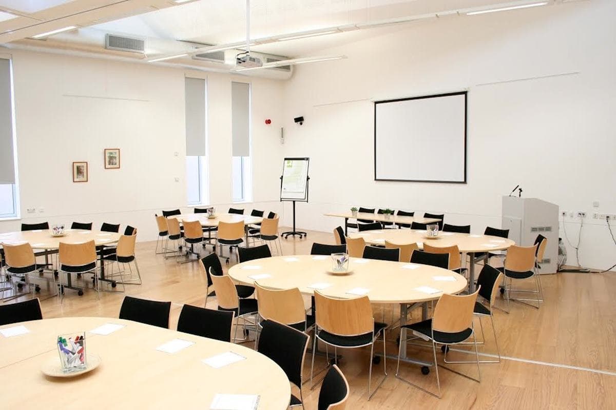 Simister Hall, Signing Tree Conference Centre photo #1