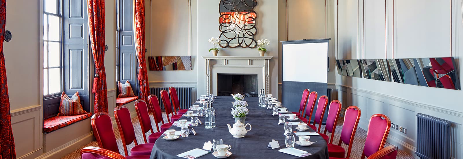 The Grown Up Room, Oddfellows Chester photo #1