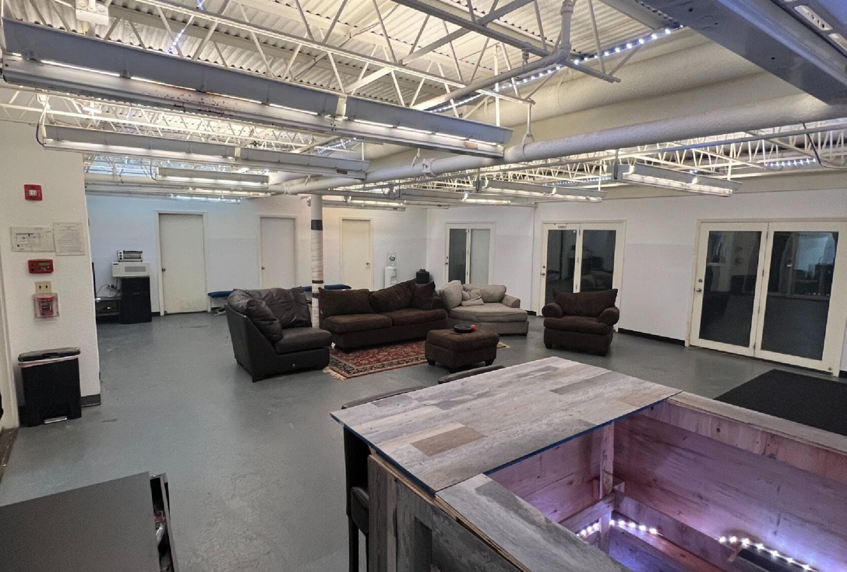 The Stage Room, Deportee Studio photo #1