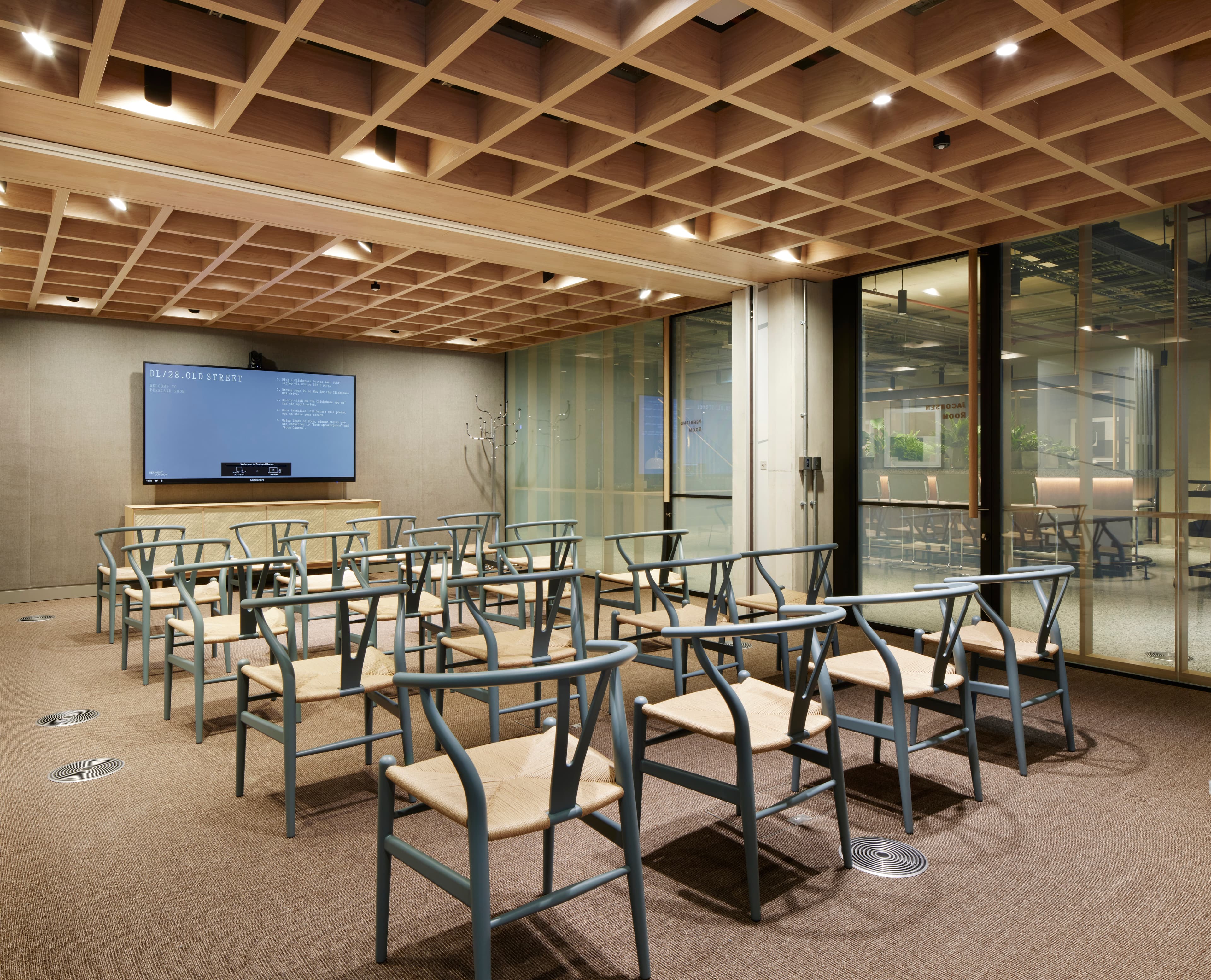 Perriand + Jacobsen Meeting Room, DL/28 Old Street photo #2