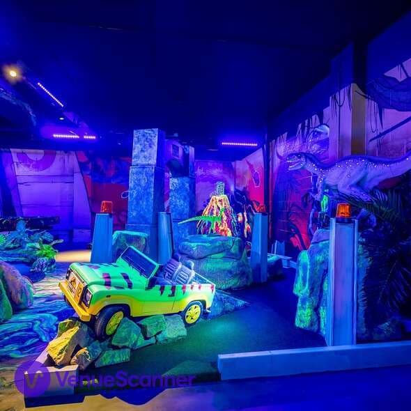 The Light, Redhill, Mini Golf & Red Room photo #3