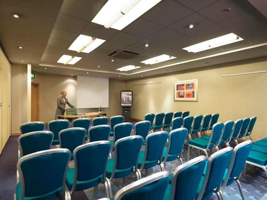 Reynoldstown Suite, Mercure Liverpool Atlantic Tower Hotel photo #2