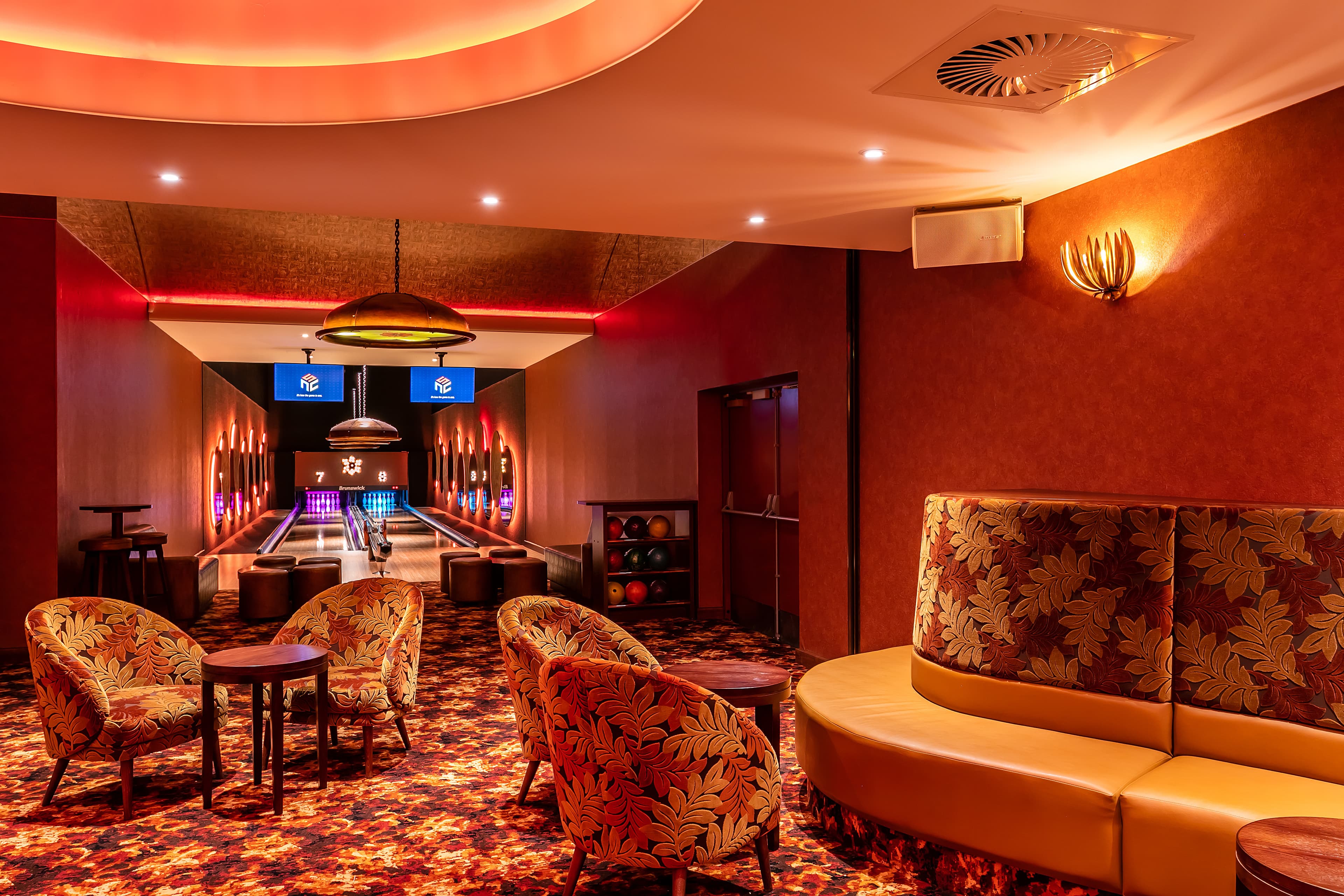 Strike It Lucky Package, The Flower Bowl Entertainment Centre photo #2