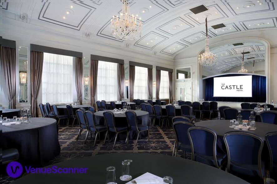 The Castle Hotel - Sutton Hotel Collection, Windsor Suite photo #3