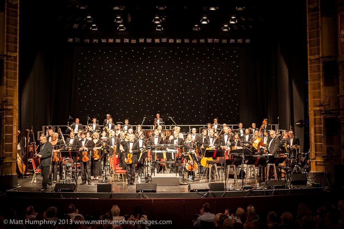 Empire 2, Hackney Empire photo #3