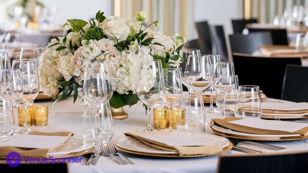 The Knickerbocker Hotel, The Salon photo #3