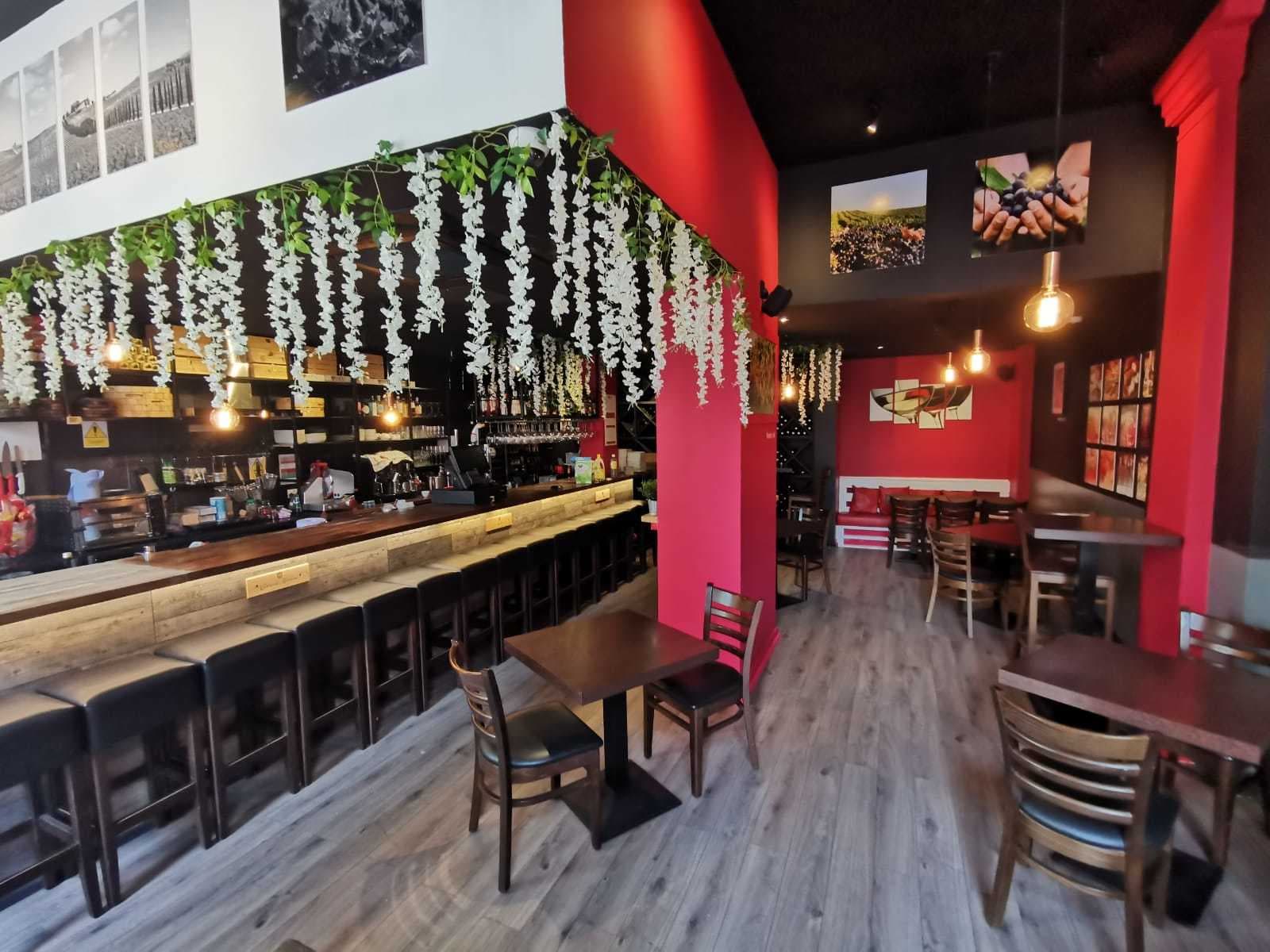 Exclusive Hire, Veeno Edinburgh Rose Street photo #1