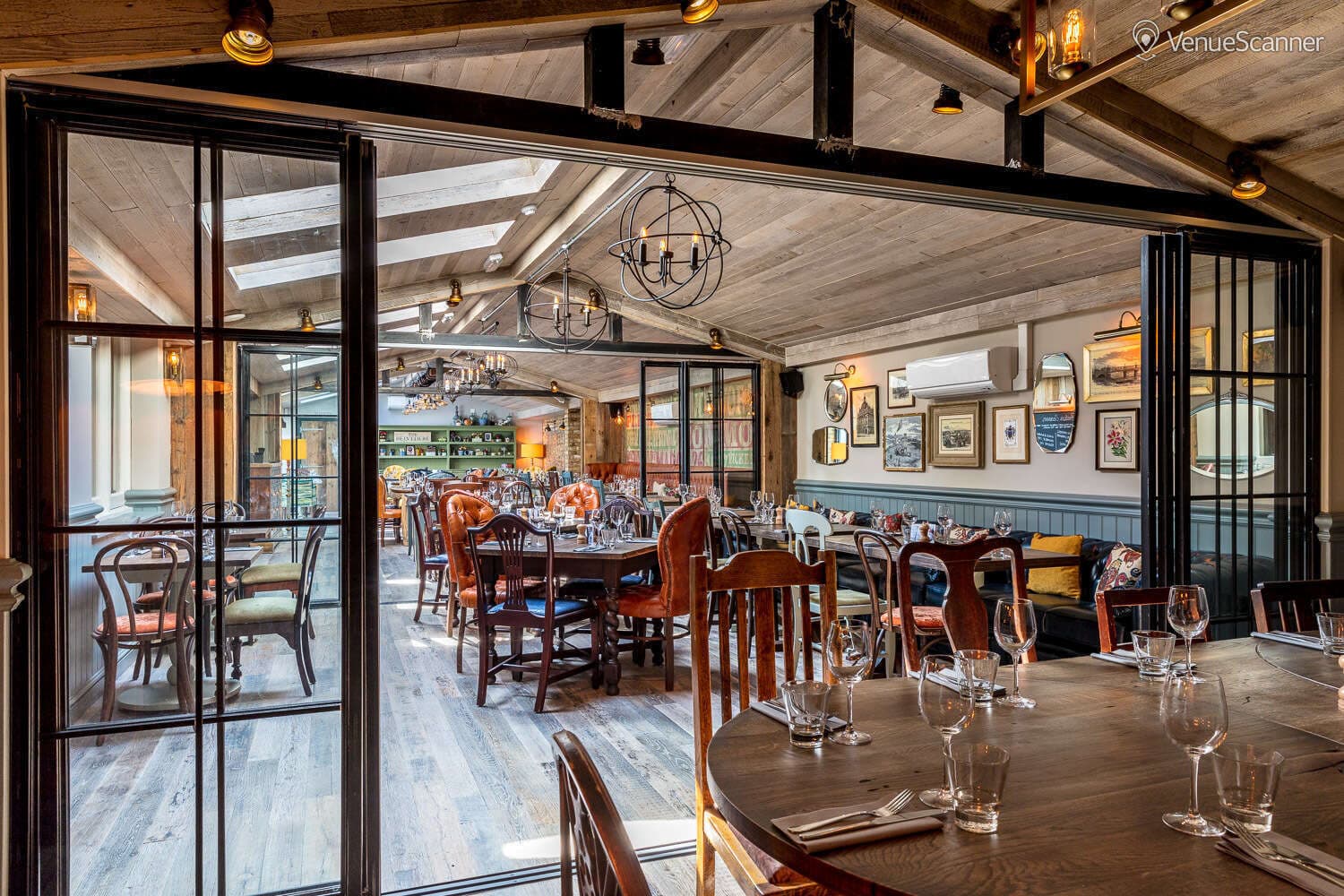 Photo of County Arms