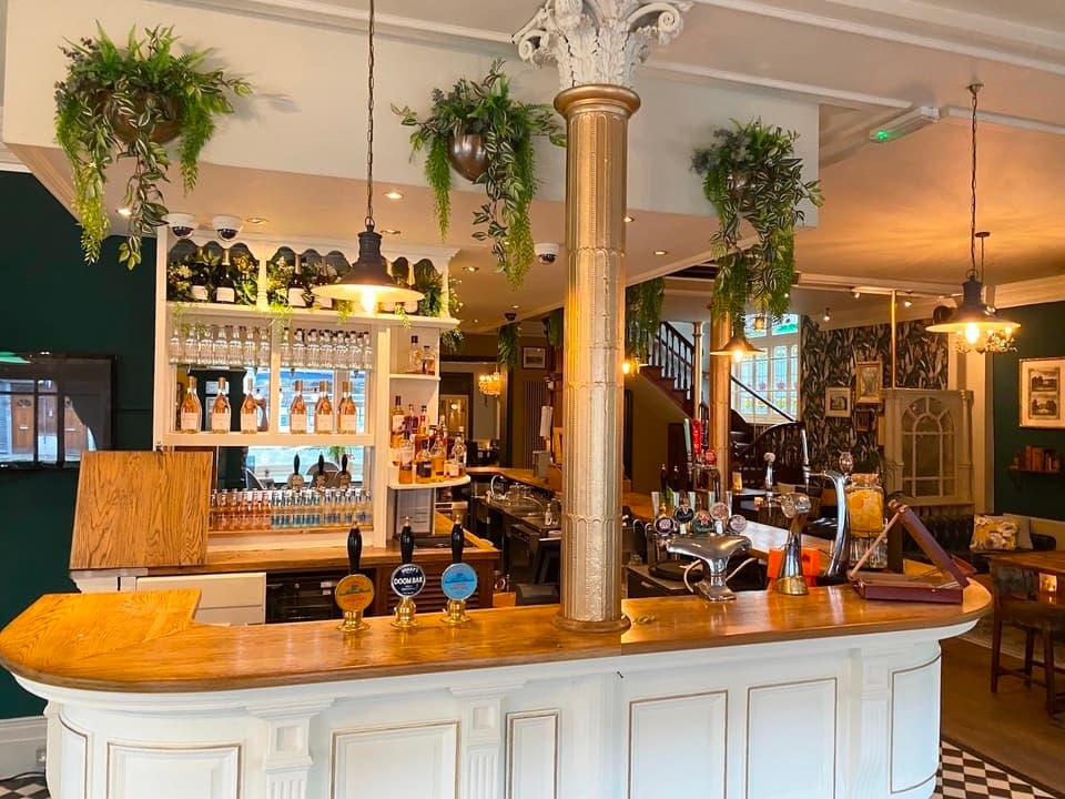The Belvedere, County Arms photo #27