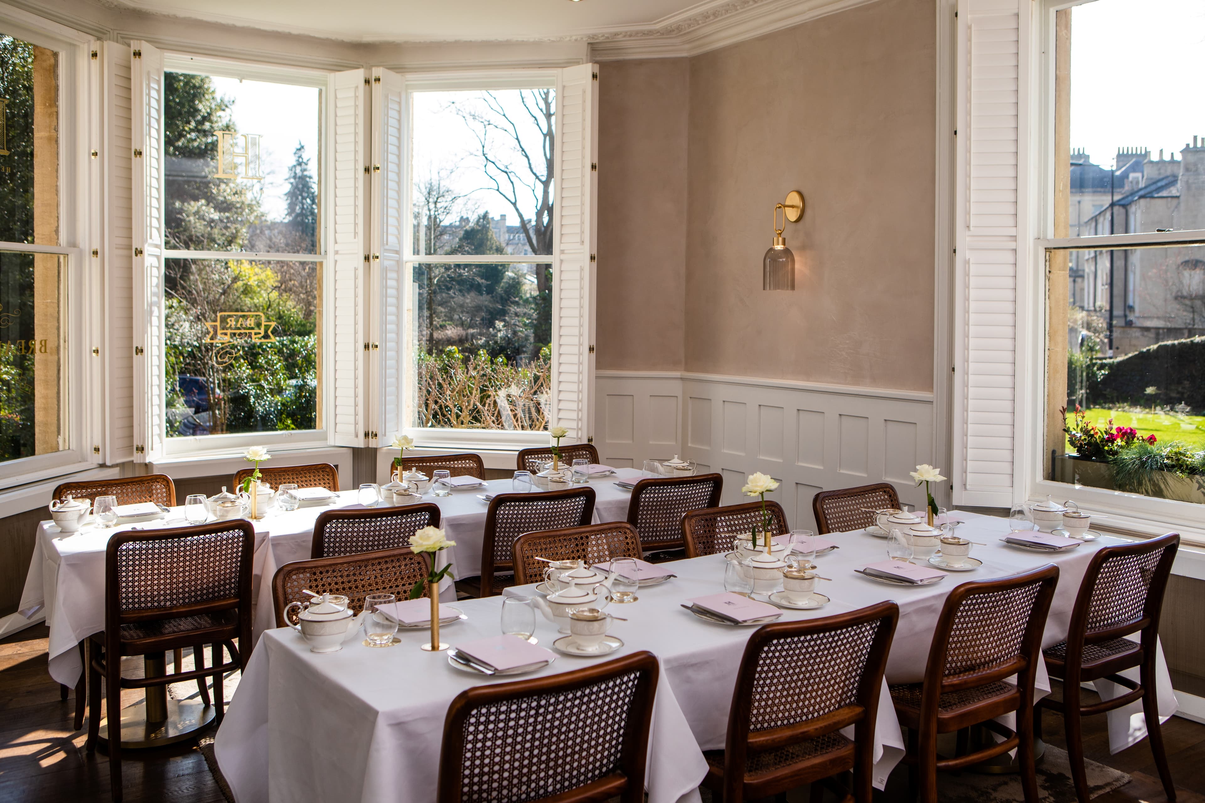 Henrietta Bar & Garden, The Roseate Villa Bath photo #8