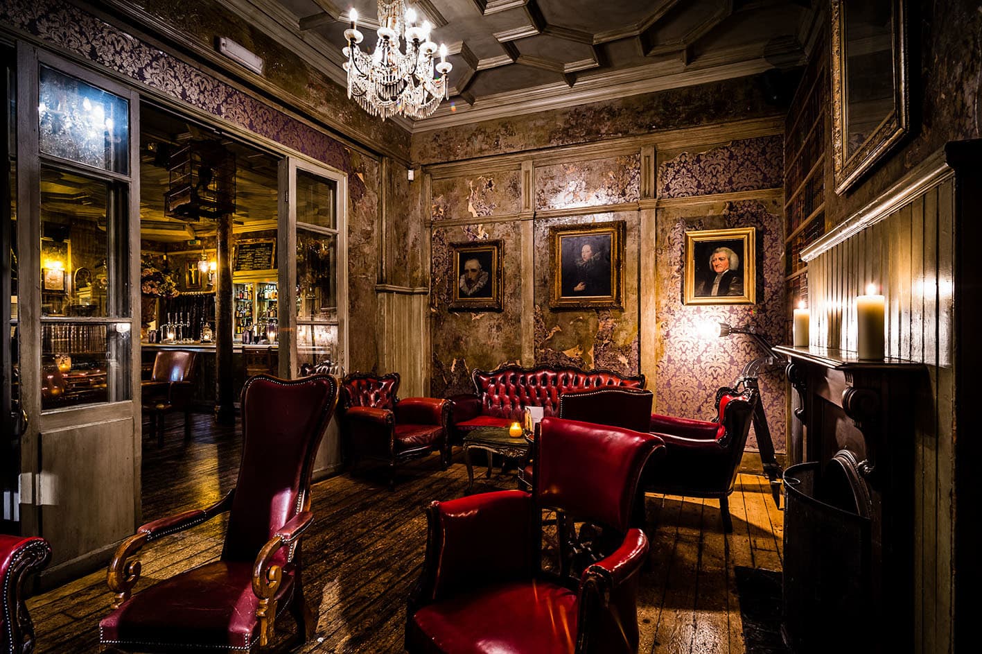 Reading Room, Paradise By Way Of Kensal Green photo #2