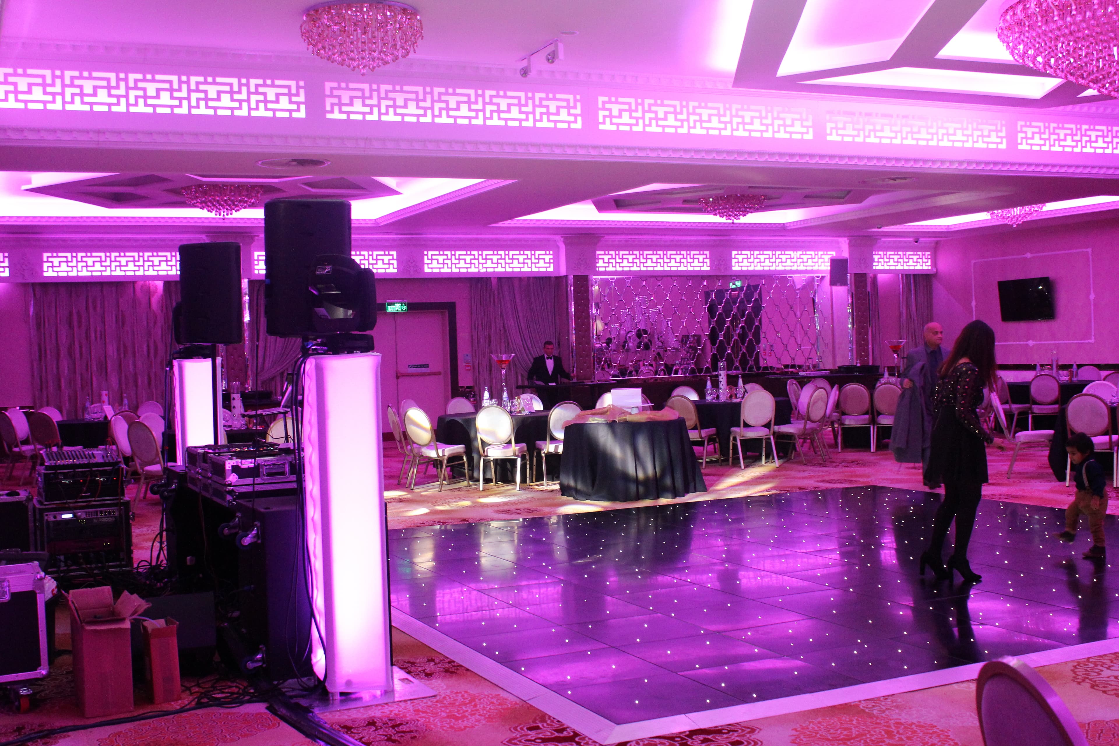 The Emirates Suite, Grand Sapphire Hotel And Banqueting photo #2