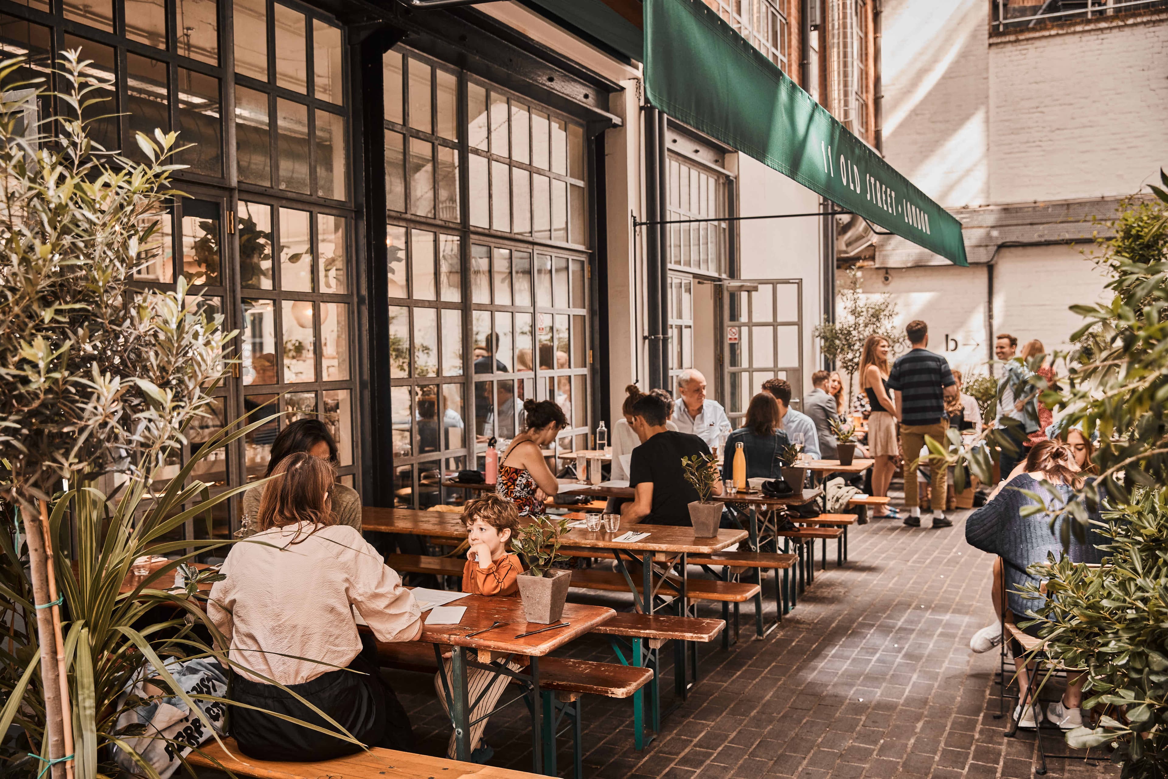 Full Venue, FARE Restaurant + Bar photo #3