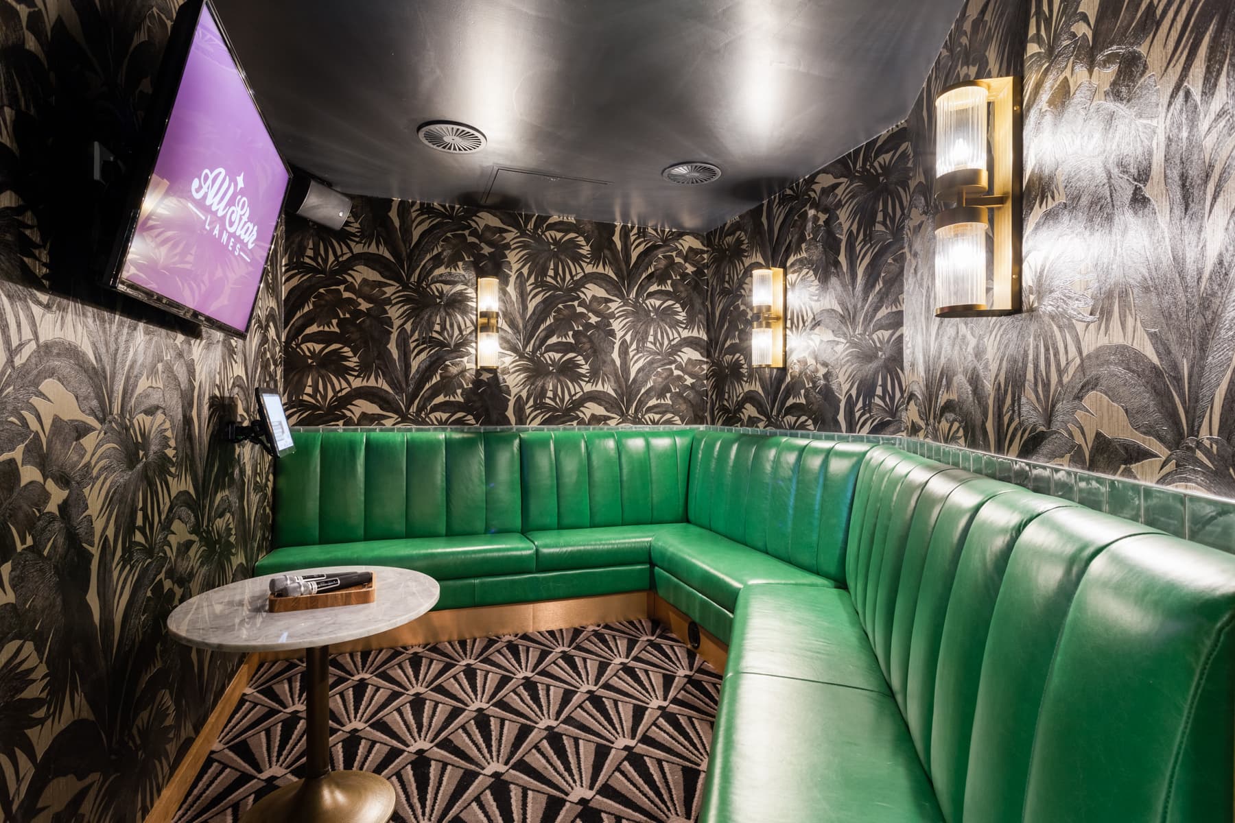 Main Hall Exclusive, All Star Lanes White City photo #2