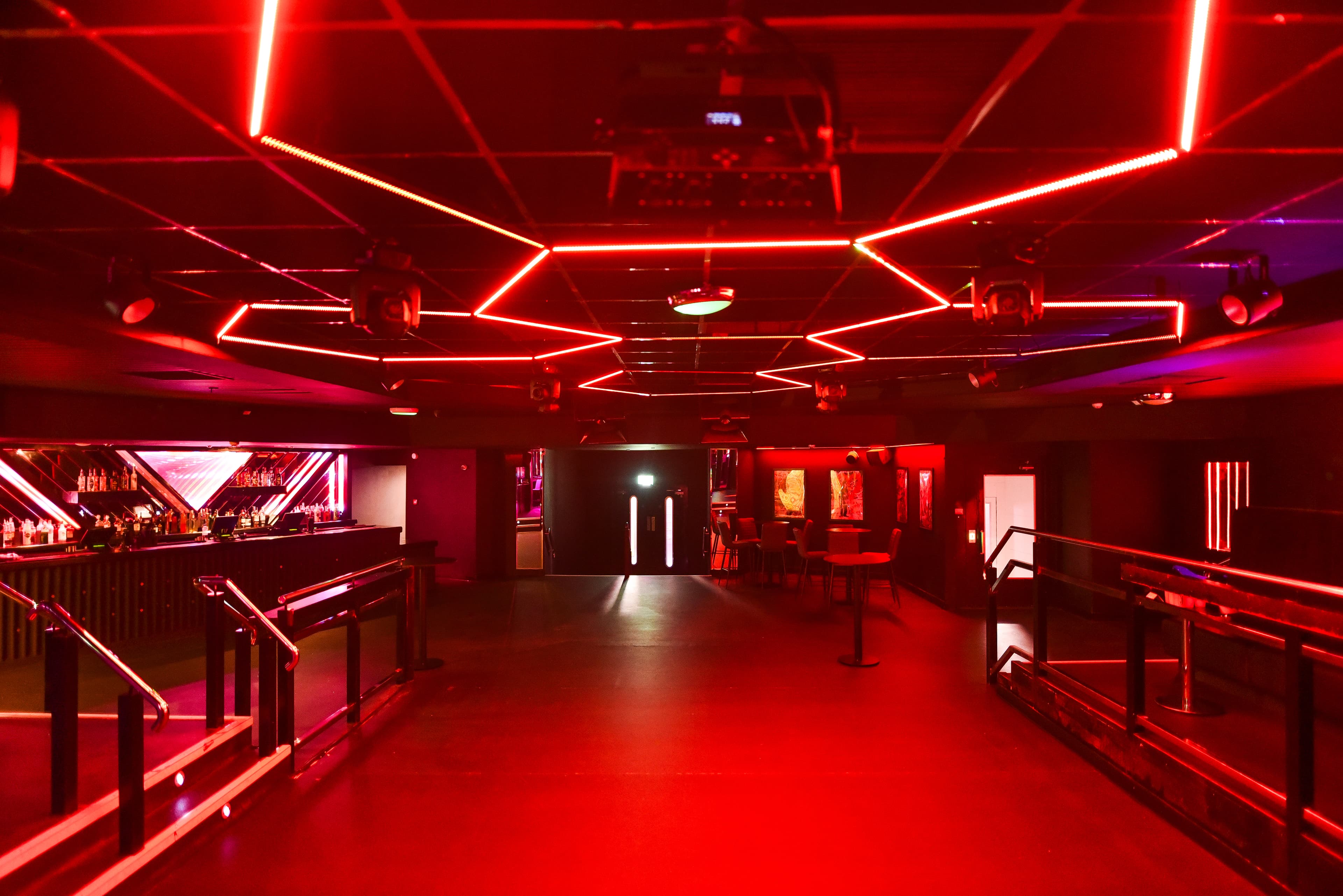 Room 2, Circuit Cardiff photo #3