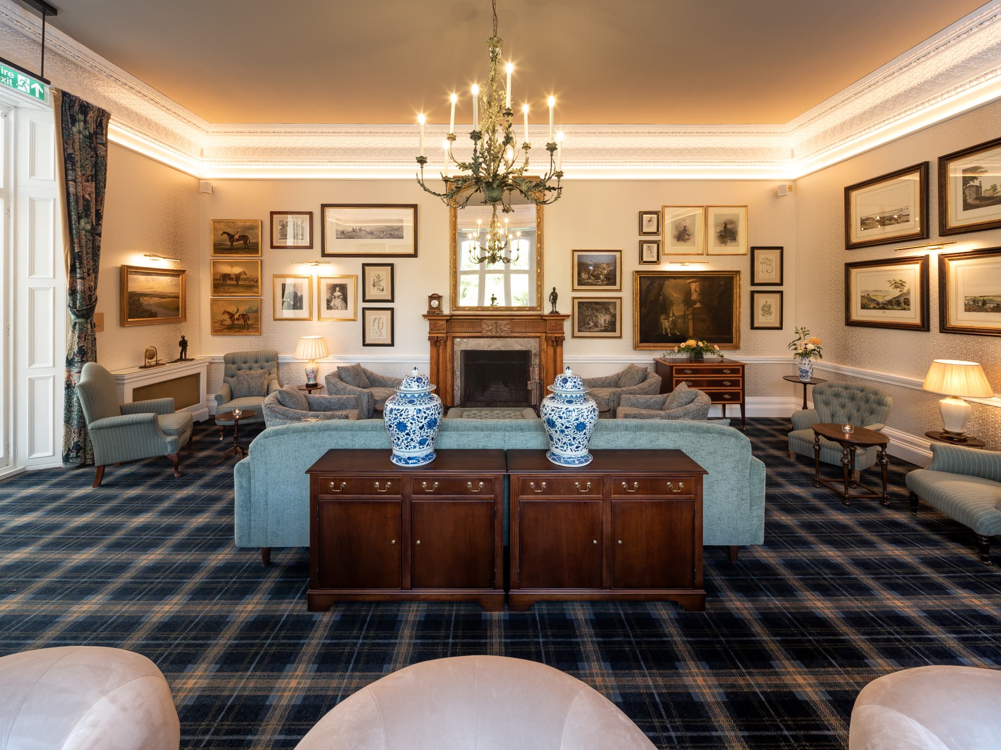 Drawing Room, SCHLOSS Roxburghe Hotel & Golf Course photo #2