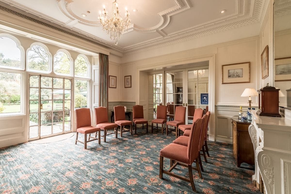 Lilac Room, Warren House photo #1