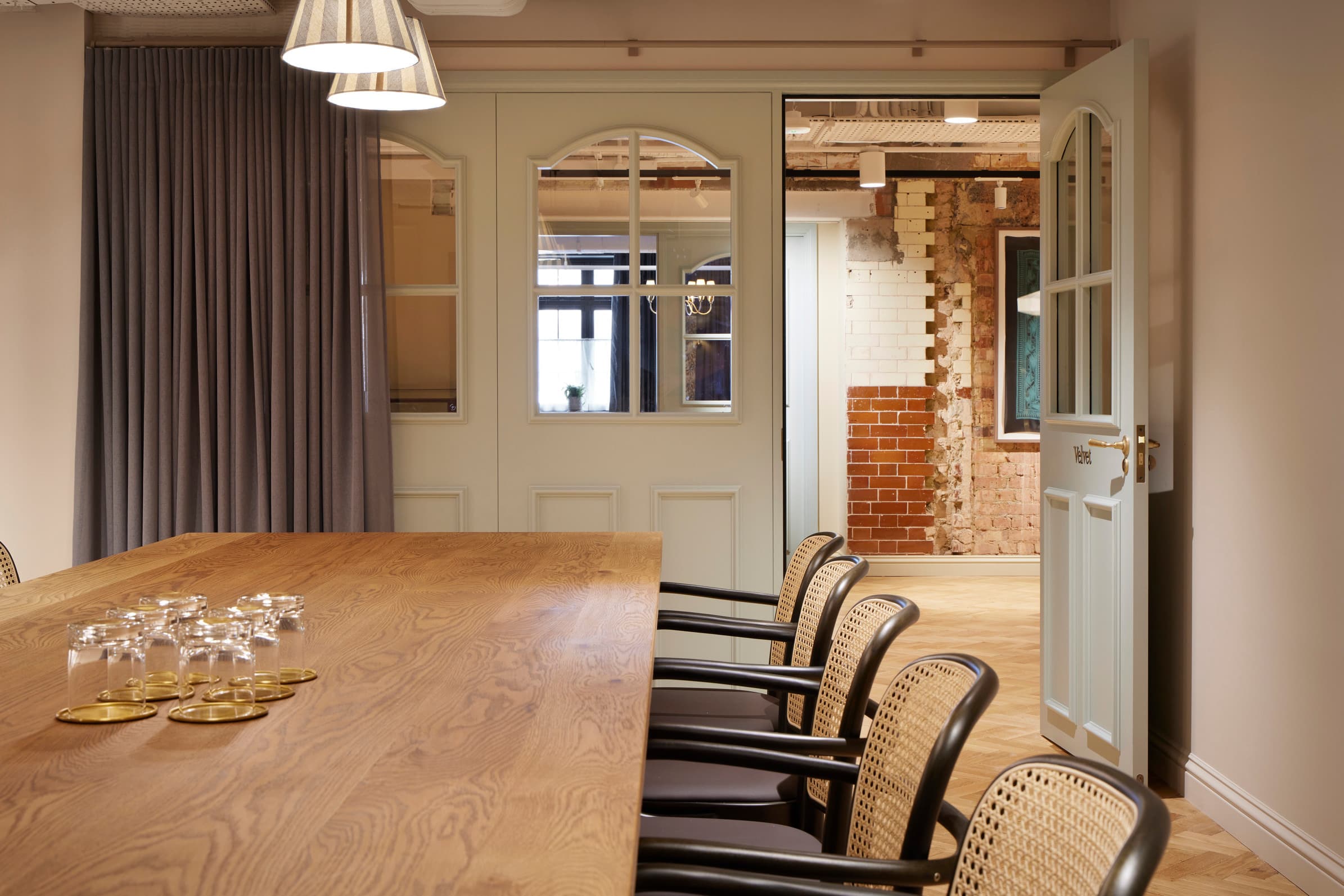 Photo of Arding & Hobbs, Velvet