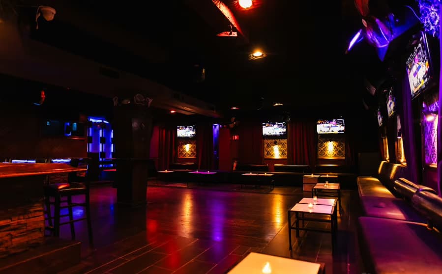 Bottom Floor, Cheers NYC photo #2