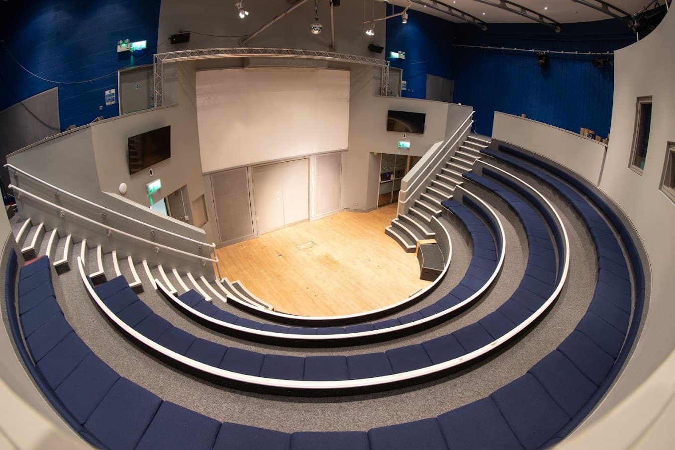 Science Theatre, Techniquest photo #1