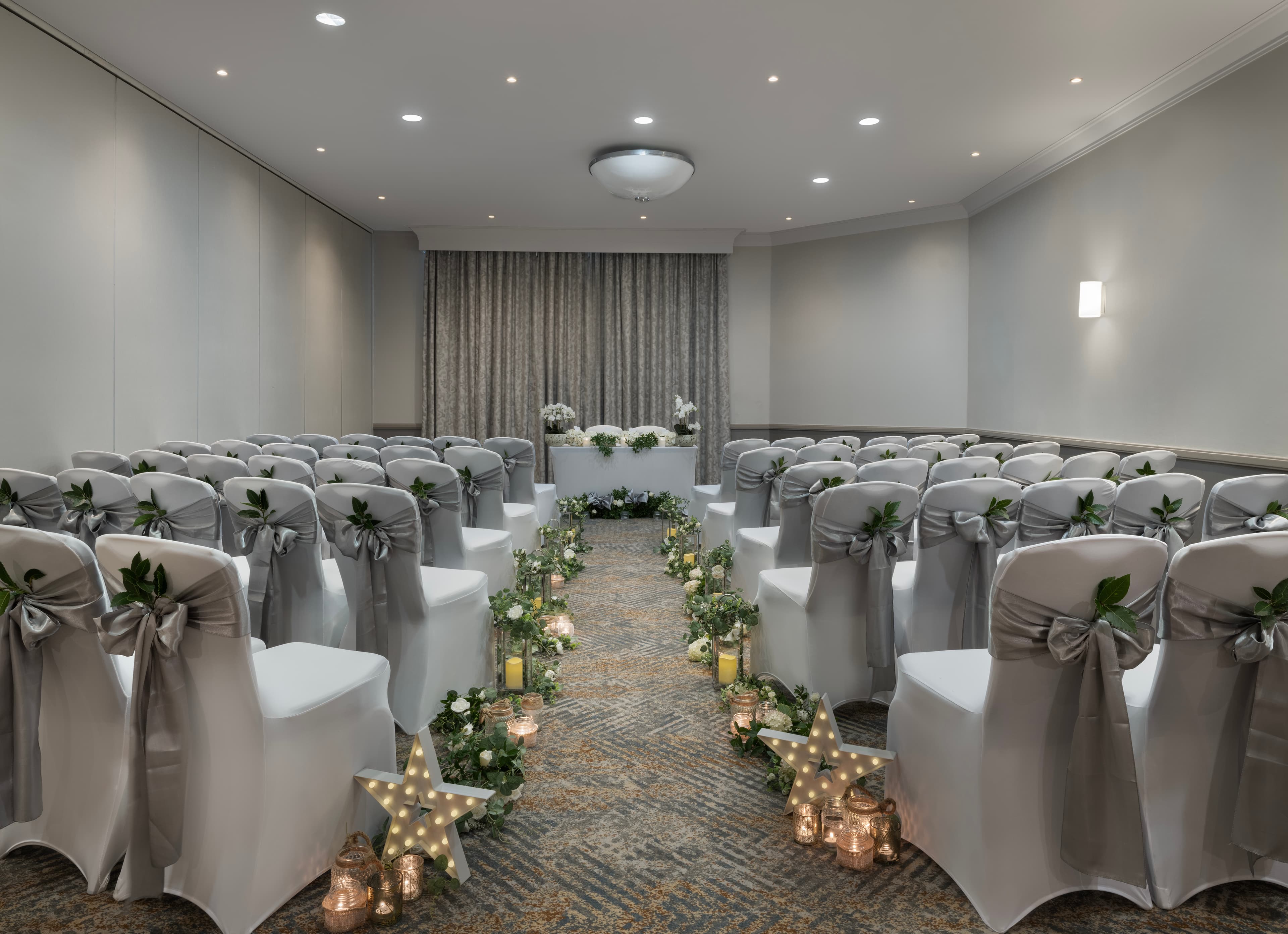 Forest Suite, Delta Hotels By Marriott Waltham Abbey photo #1