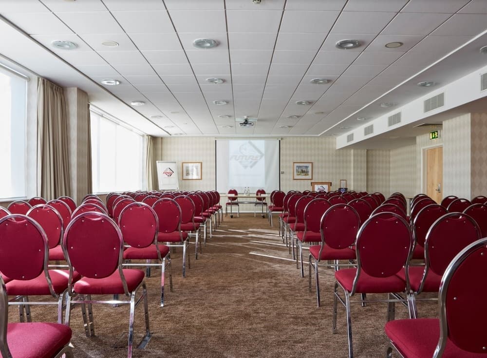 Dunraven, Future Inns Cardiff photo #2