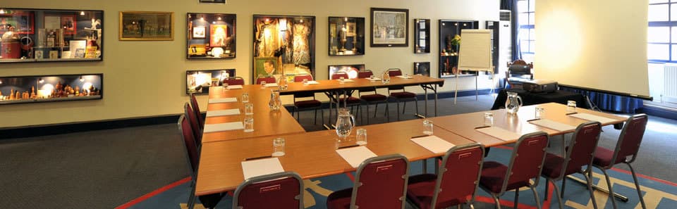 The Devant Room, The Magic Circle photo #2