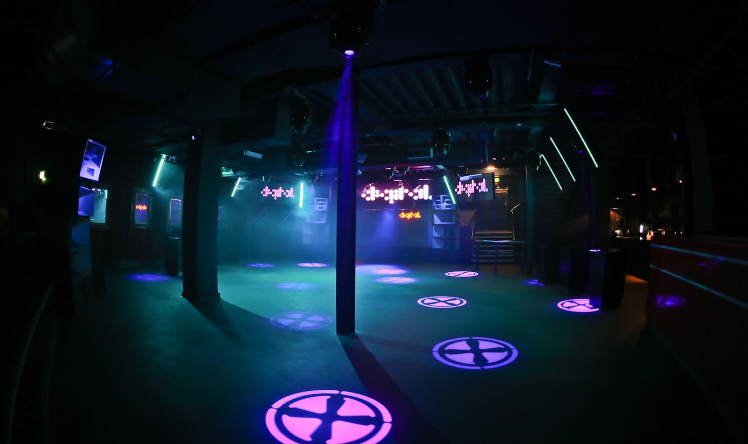 Main Room, Digital photo #1