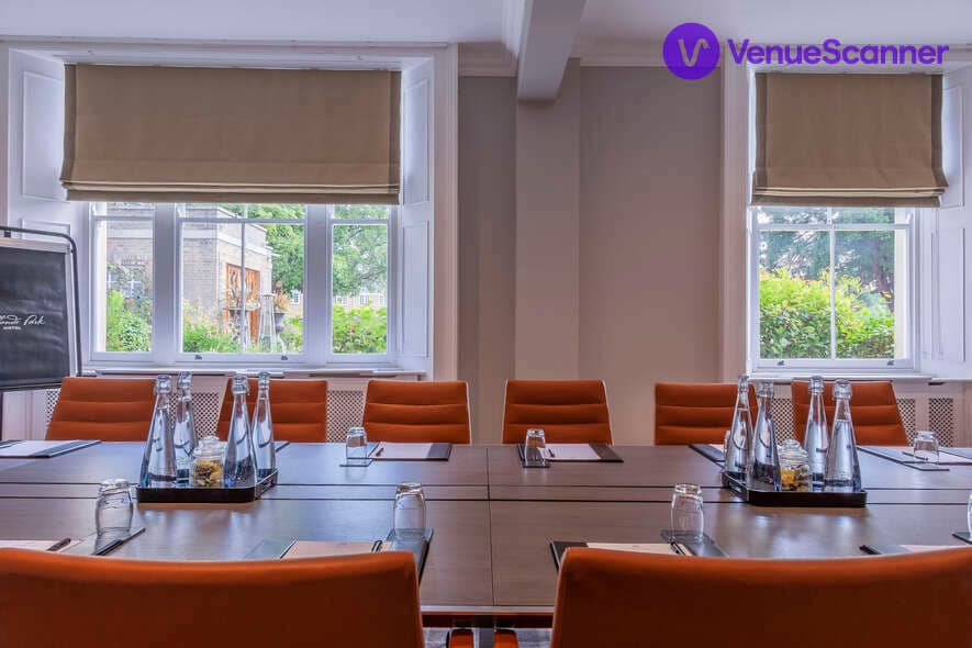 Oatlands Park Hotel, Surrey & Cedar photo #3