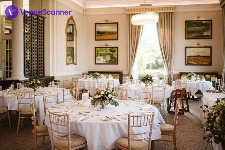 Oatlands Park Hotel, Mulberry Restaurant photo #3