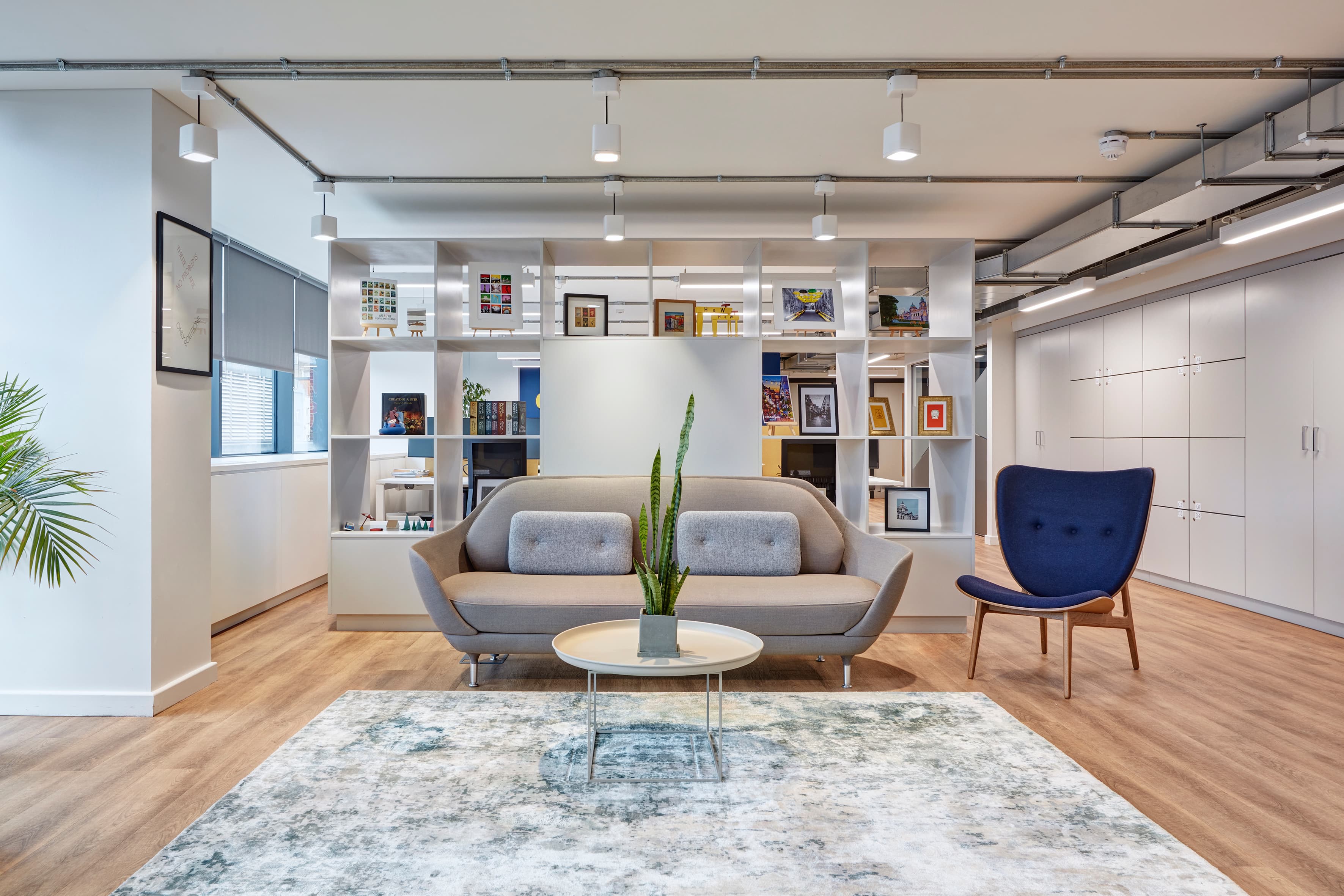 Lagan Suite, Clockwise photo #3