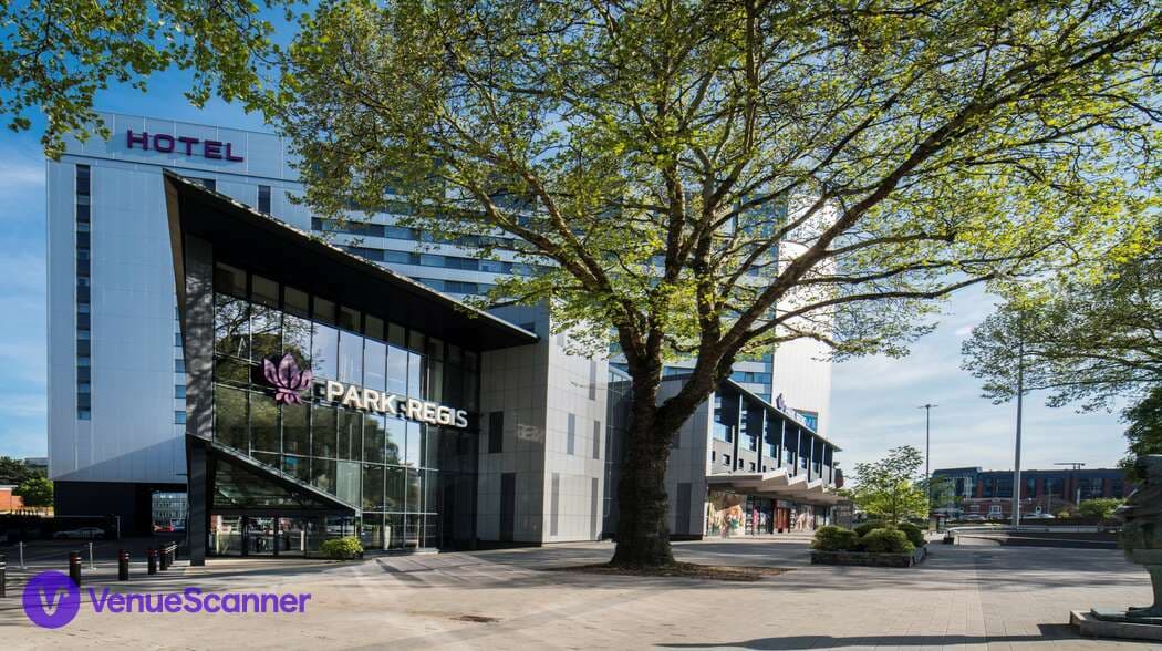 Park Regis, 1565 Bar & Restaurant photo #3