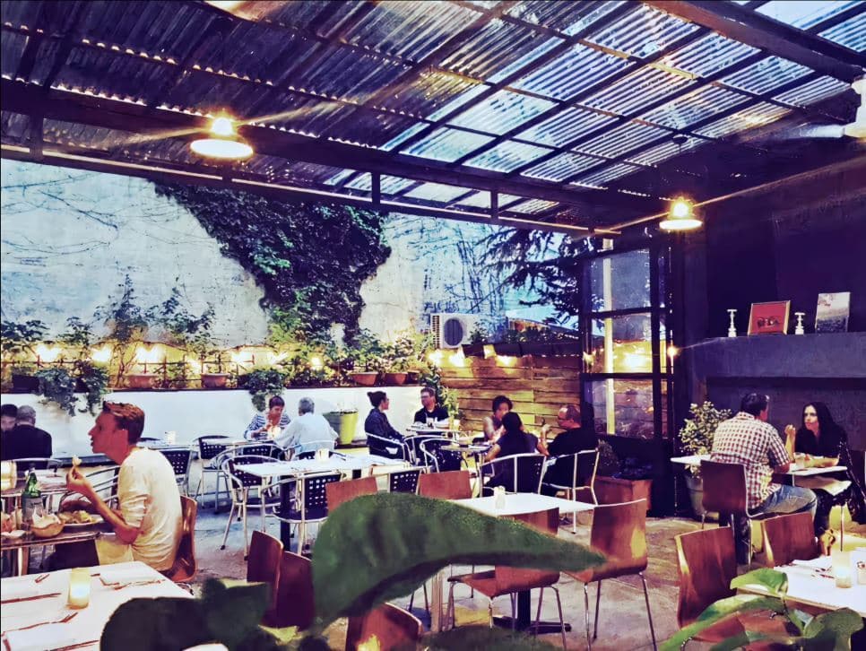 Garden, Baci & Abbracci photo #4