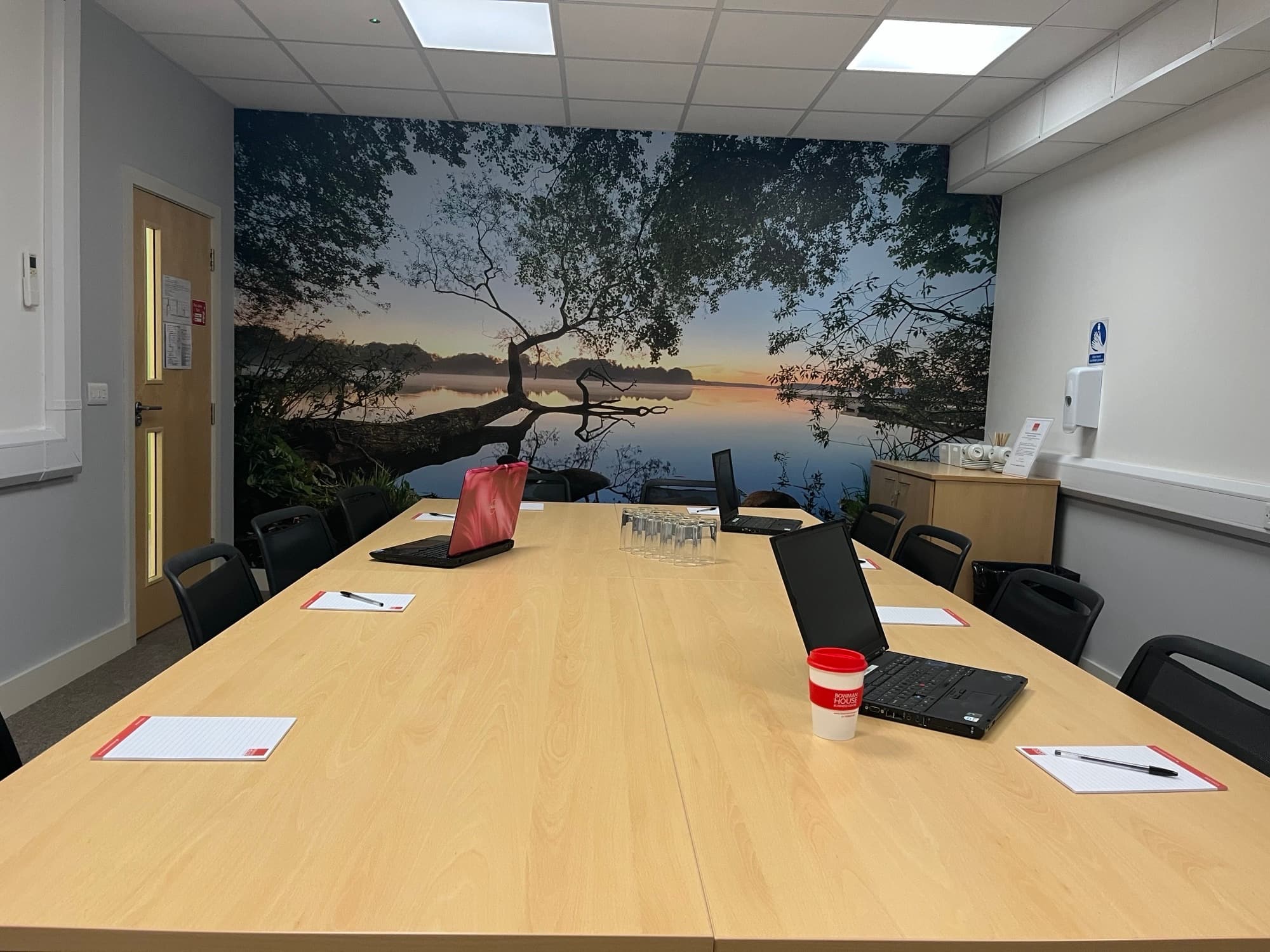 The Lakeview Board Room., Bowman House Business Centre photo #2