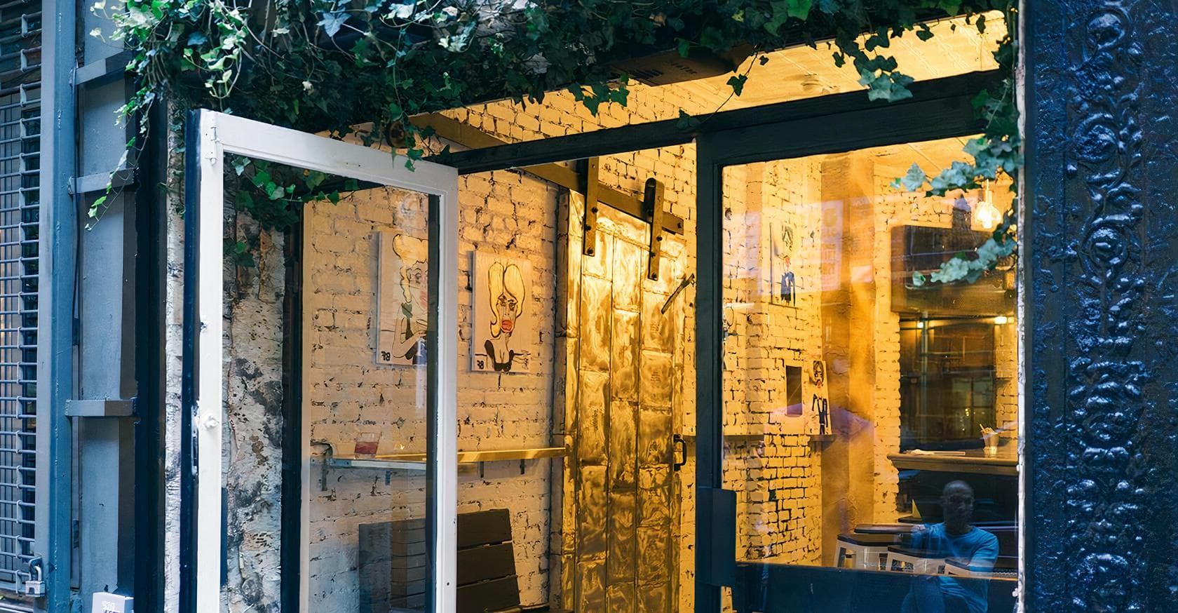 Bar / Inside, 142 Sullivan Bar | SoHo Cocktails photo #1