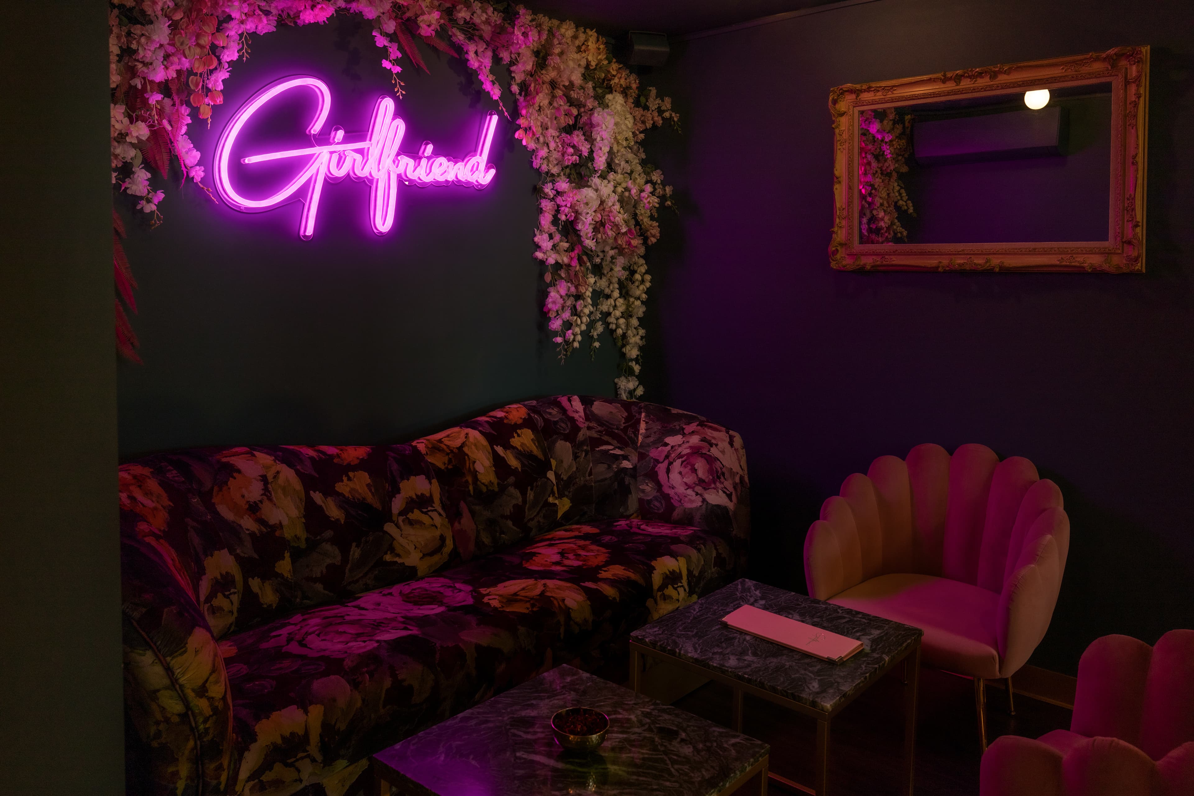 Girlfriend Clapham, Girlfriend Clapham photo #2