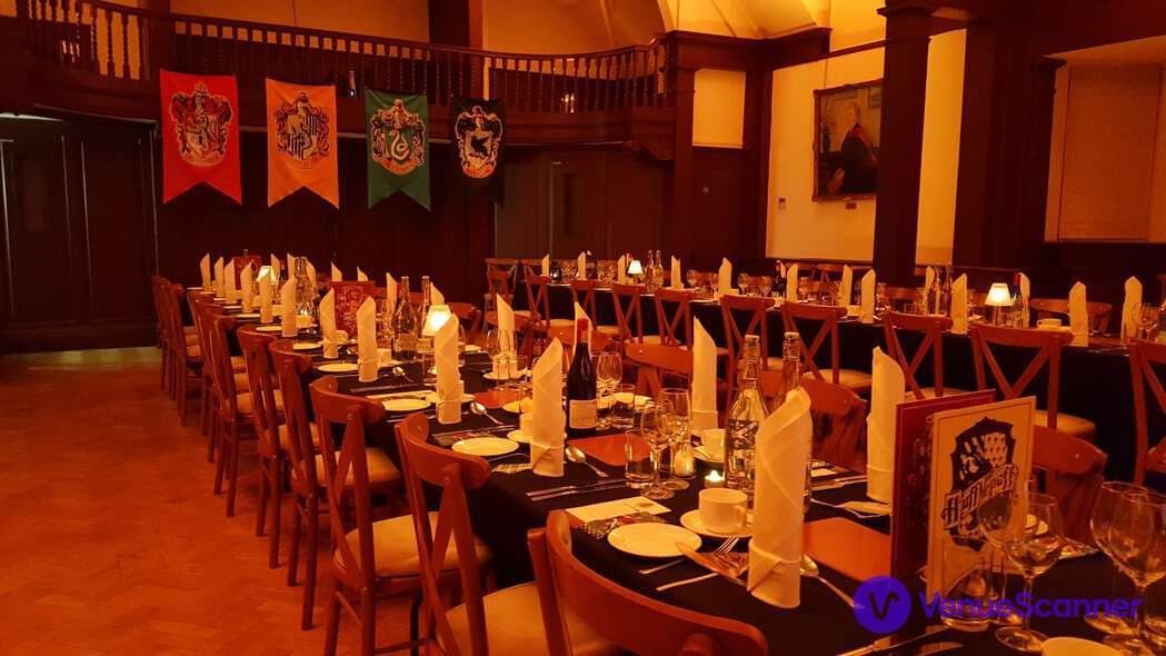 St Hugh's College, University Of Oxford, Mordan Hall photo #3