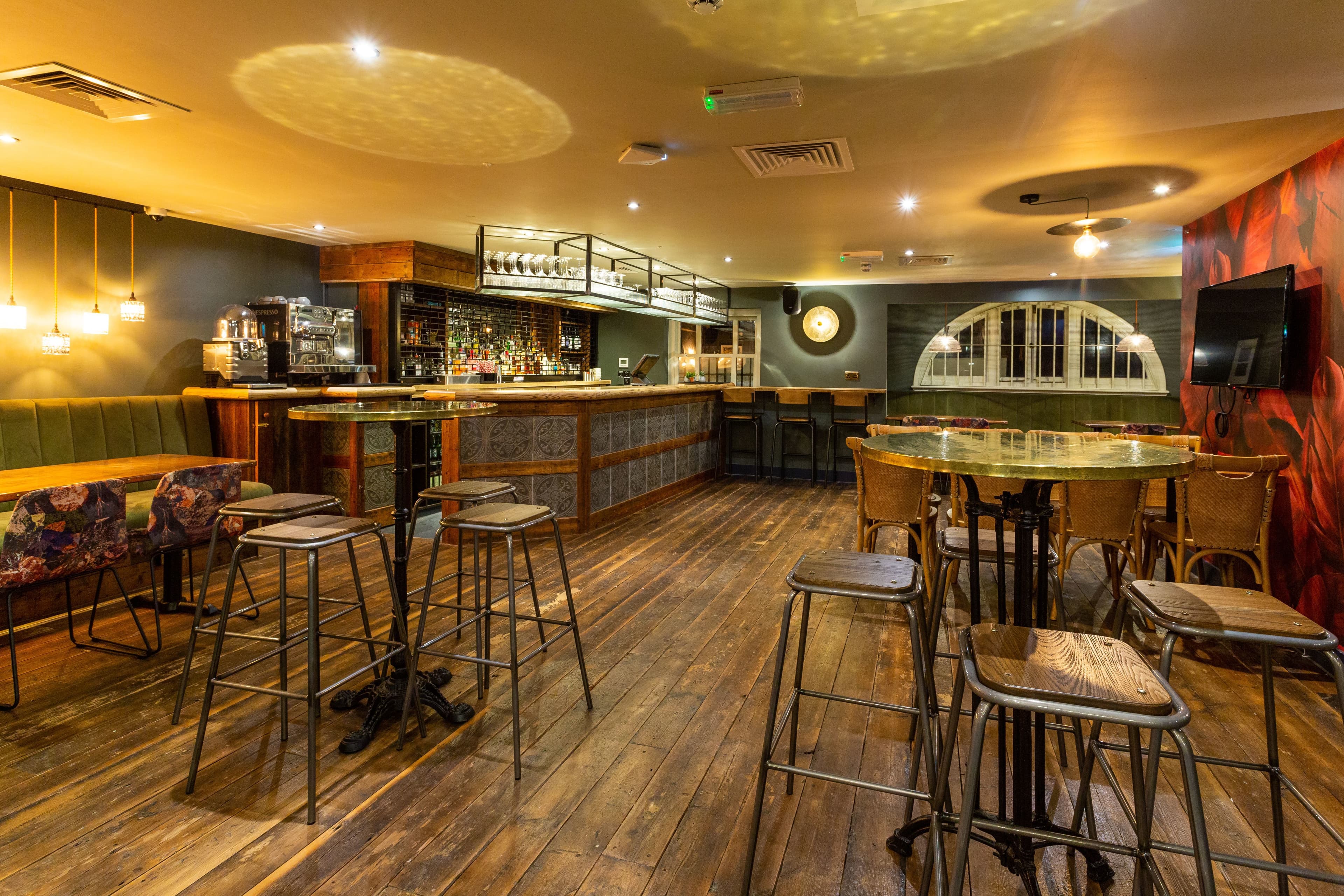 Rooftop Terrace & Bar, Market House Reading photo #7